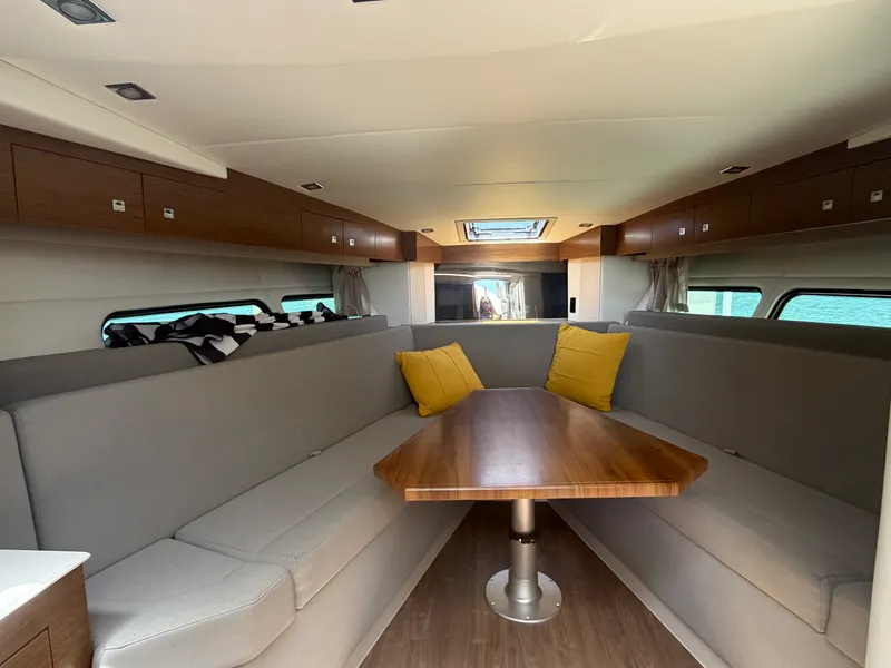 Slide: The Image of Cruisers 390 EC 2015 - 4