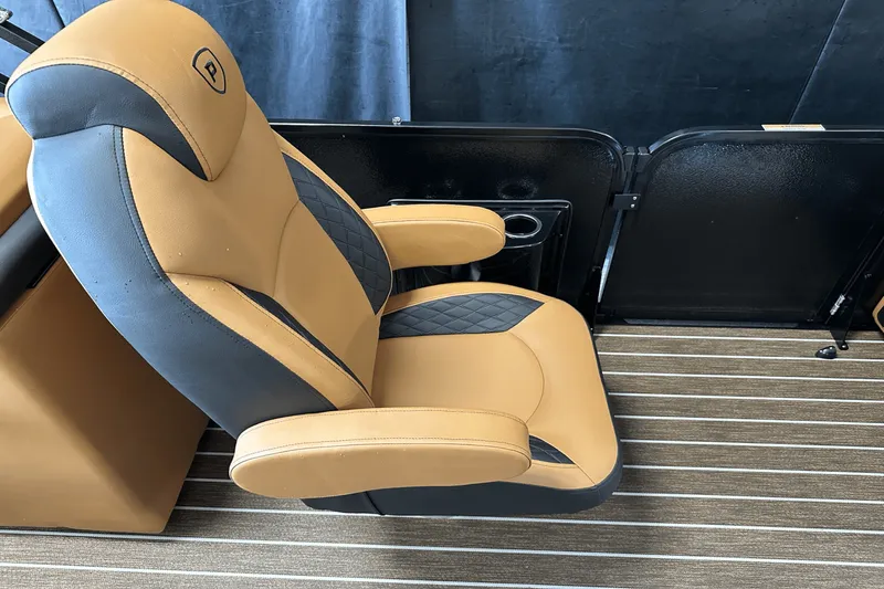 Slide: The Image of Premier 230SUNSATION 2026 - 38