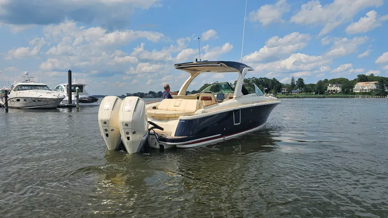 Slide: The Image of Chris-Craft 31 LAUNCH GT 2025 - 9