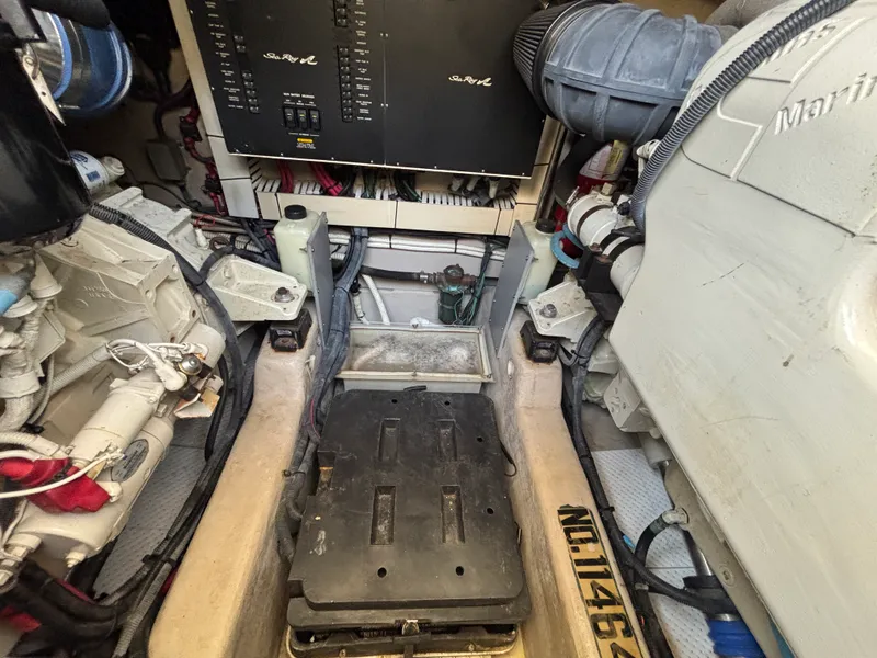 Slide: The Image of Sea Ray 50 SUNDANCER 2003 - 29