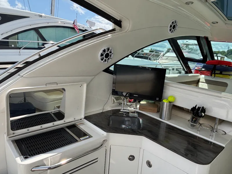 Slide: The Image of Sea Ray 470 SUNDANCER 2012 - 7