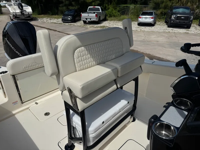 Slide: The Image of Scout 240 XSF 2027 - 12