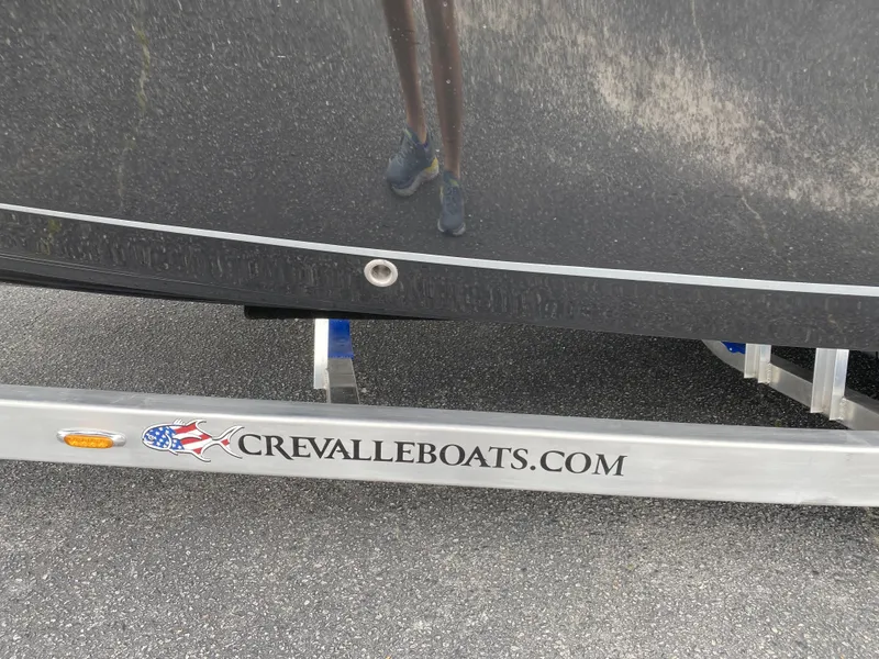Slide: The Image of 2022 Crevalle 26 HCO boat on trailer with CrevalleBoats.com branding. - 4