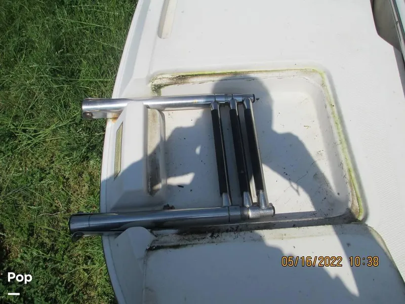 Slide: The Image of 2004 Monterey 248LSC for sale in Old Saybrook, CT - 48