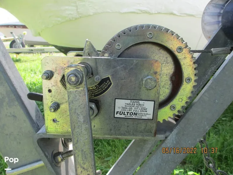 Slide: The Image of 2004 Monterey 248LSC for sale in Old Saybrook, CT - 49