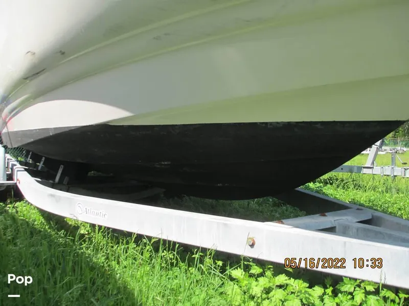 Slide: The Image of 2004 Monterey 248LSC for sale in Old Saybrook, CT - 63