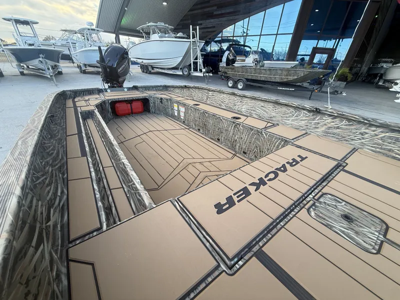 Slide: The Image of Tracker Grizzly 1756 T Marsh 2026 - 13