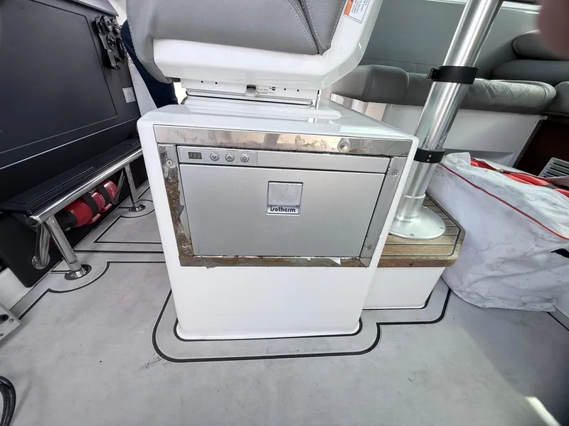 Slide: The Image of Axopar 37 XC Cross Cabin BRABUS 2020 - 39