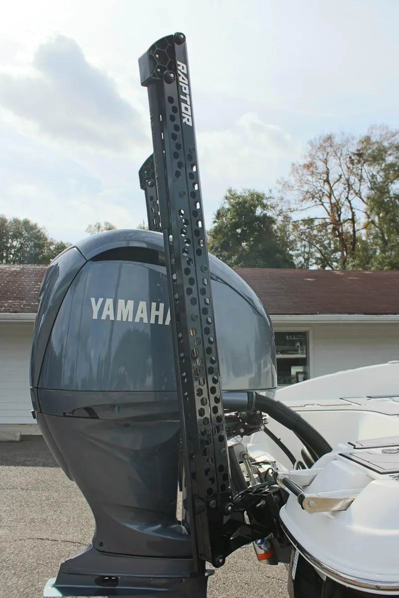 Slide: The Image of 2023 NauticStar 251 Hybrid with Yamaha outboard motor and Raptor anchor system. - 8