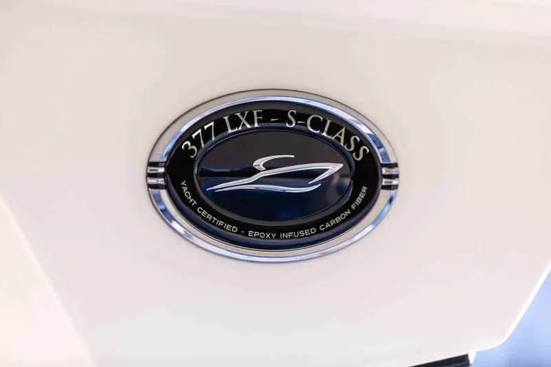 Slide: The Image of Scout 377 LXF S-Class badge, epoxy-infused carbon fiber certified. - 21