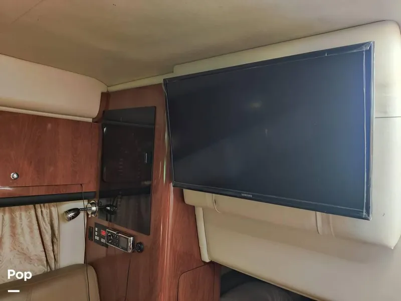 Slide: The Image of 2007 Crownline 340CR for sale in South Glastonbury, CT - 18