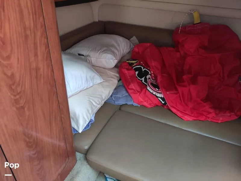 Slide: The Image of 2007 Crownline 340CR for sale in South Glastonbury, CT - 22