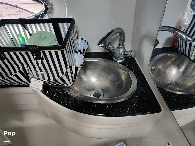 Slide: The Image of 2007 Crownline 340CR for sale in South Glastonbury, CT - 65