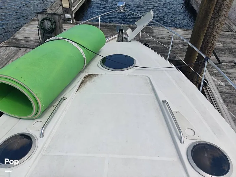 Slide: The Image of 2007 Crownline 340CR for sale in South Glastonbury, CT - 69