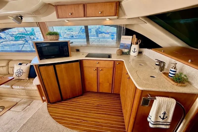Slide: The Image of Galley to port - 7