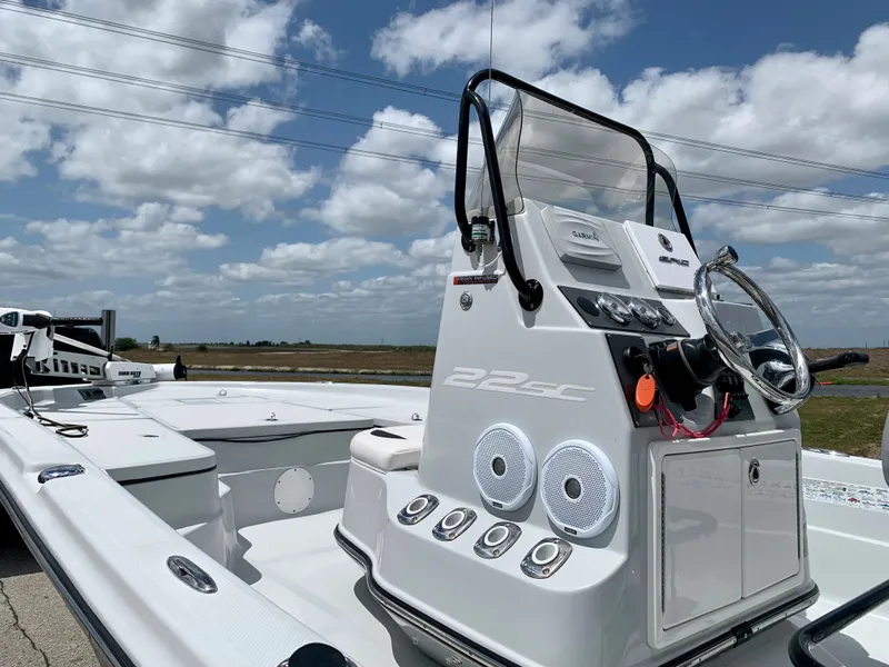 Slide: The Image of 2015 Epic 22SC Bay Boat with center console and modern controls. - 4