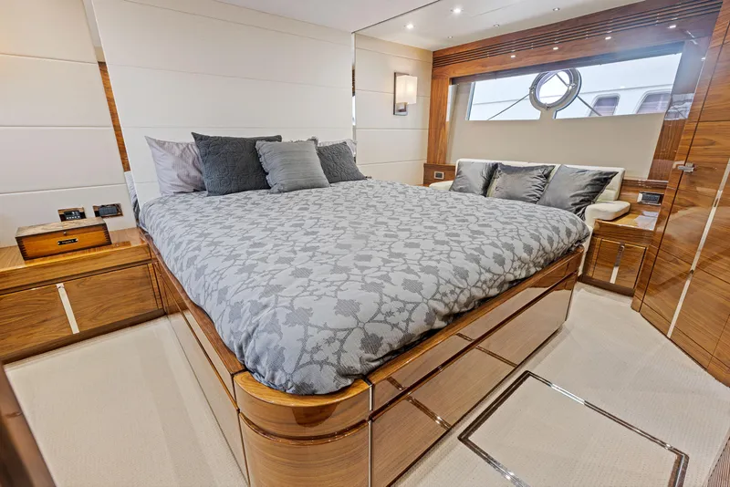 Slide: The Image of Luxurious bedroom interior of 2015 Sunseeker Predator 68 yacht with modern design. - 26