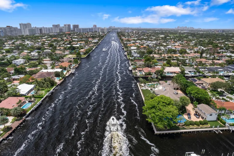 Slide: The Image of Sea Ray 44 Sundancer 2008 - 64