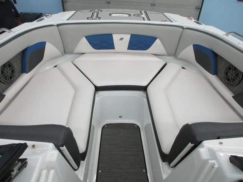 Slide: The Image of Interior of 2021 Four Winns HD3 RS with luxurious seating. - 10
