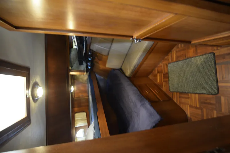 Slide: The Image of Jefferson Sundeck 1987 - 36