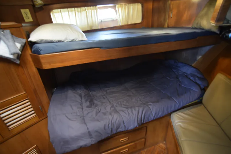 Slide: The Image of Jefferson Sundeck 1987 - 39