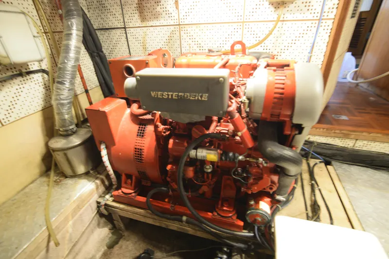 Slide: The Image of Jefferson Sundeck 1987 - 46