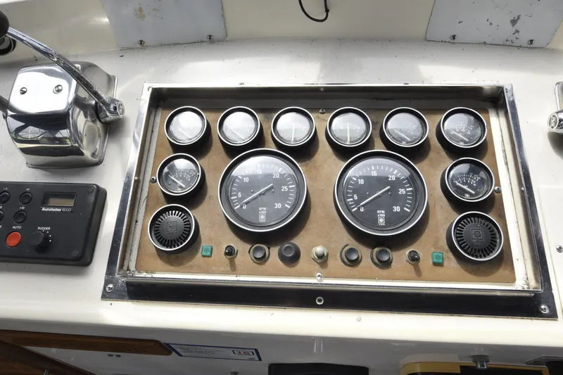 Slide: The Image of Jefferson Sundeck 1987 - 74