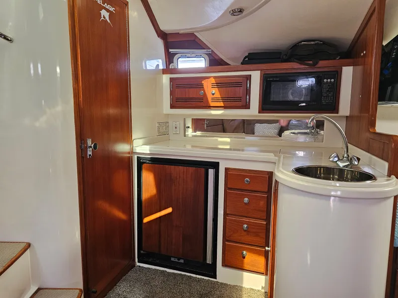 Slide: The Image of Cabo 35 Express SportFisher 1996 - 19