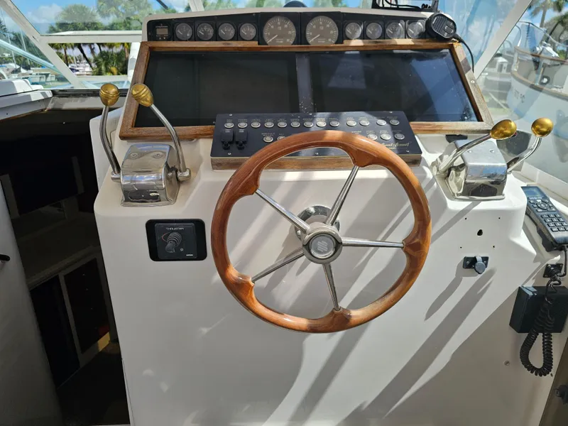 Slide: The Image of Cabo 35 Express SportFisher 1996 - 26