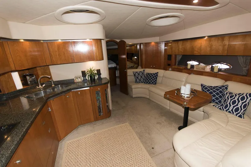 Slide: The Image of Luxurious interior of the 2005 Cruisers Yachts 520 Express. - 22