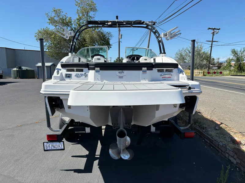 Slide: The Image of Chaparral 23 Surf 2023 - 6