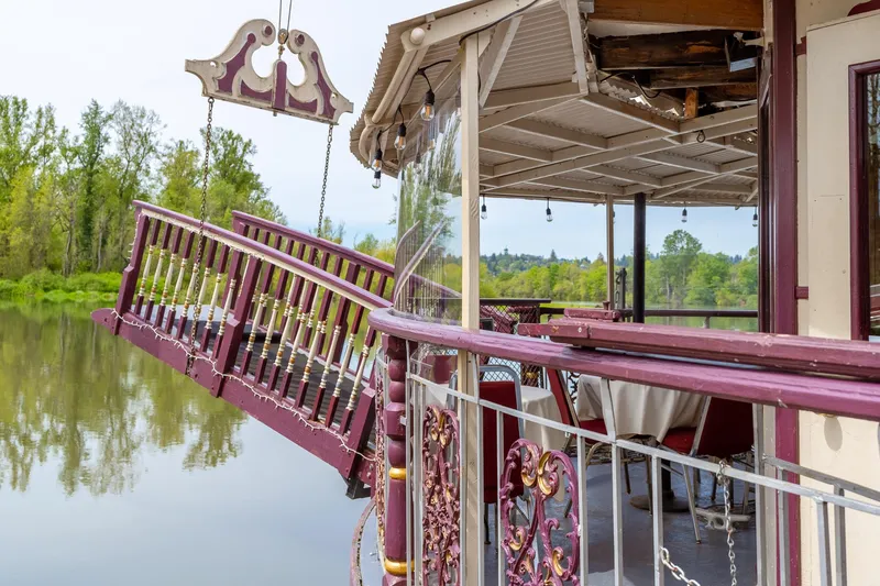 Slide: The Image of Custom Howdy Eidelman Sternwheeler - Jack Sarin 1990 - 100