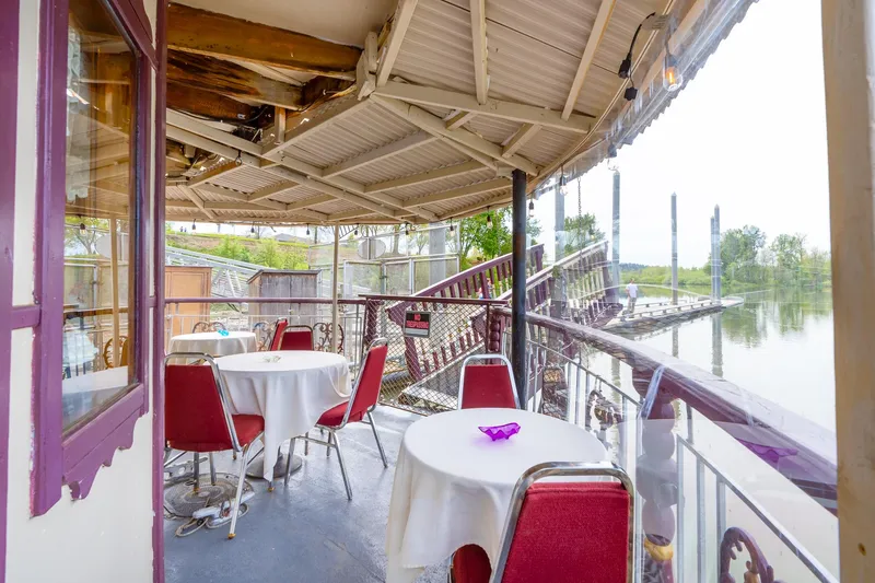 Slide: The Image of Custom Howdy Eidelman Sternwheeler - Jack Sarin 1990 - 107