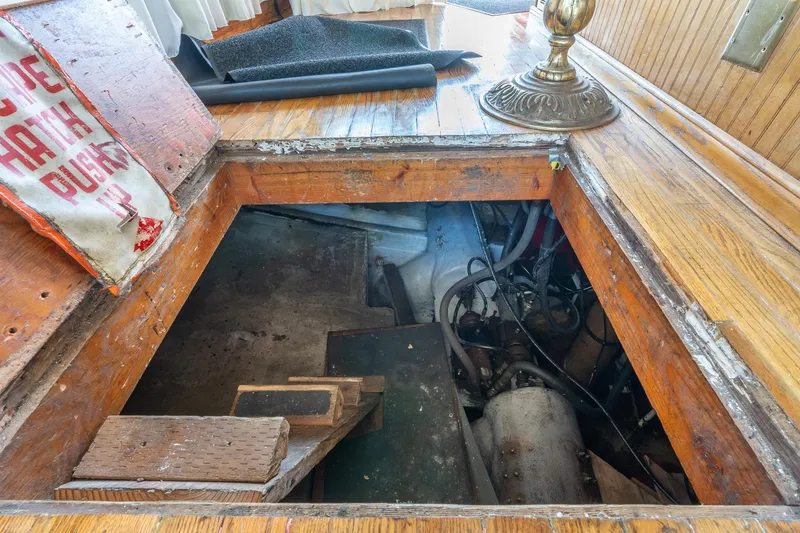 Slide: The Image of Custom Howdy Eidelman Sternwheeler - Jack Sarin 1990 - 117