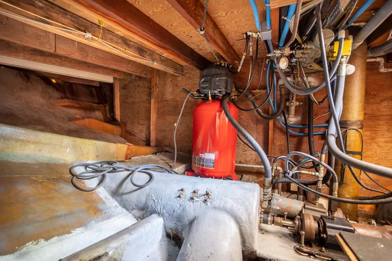 Slide: The Image of Custom Howdy Eidelman Sternwheeler - Jack Sarin 1990 - 119