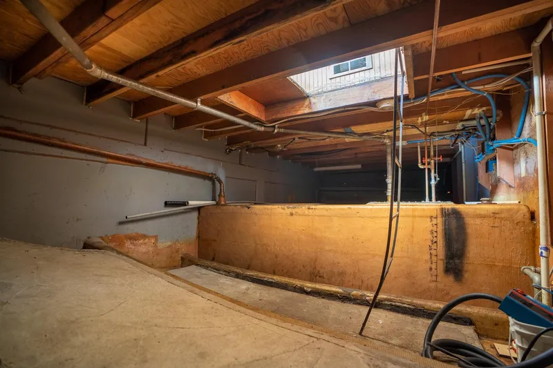 Slide: The Image of Custom Howdy Eidelman Sternwheeler - Jack Sarin 1990 - 122