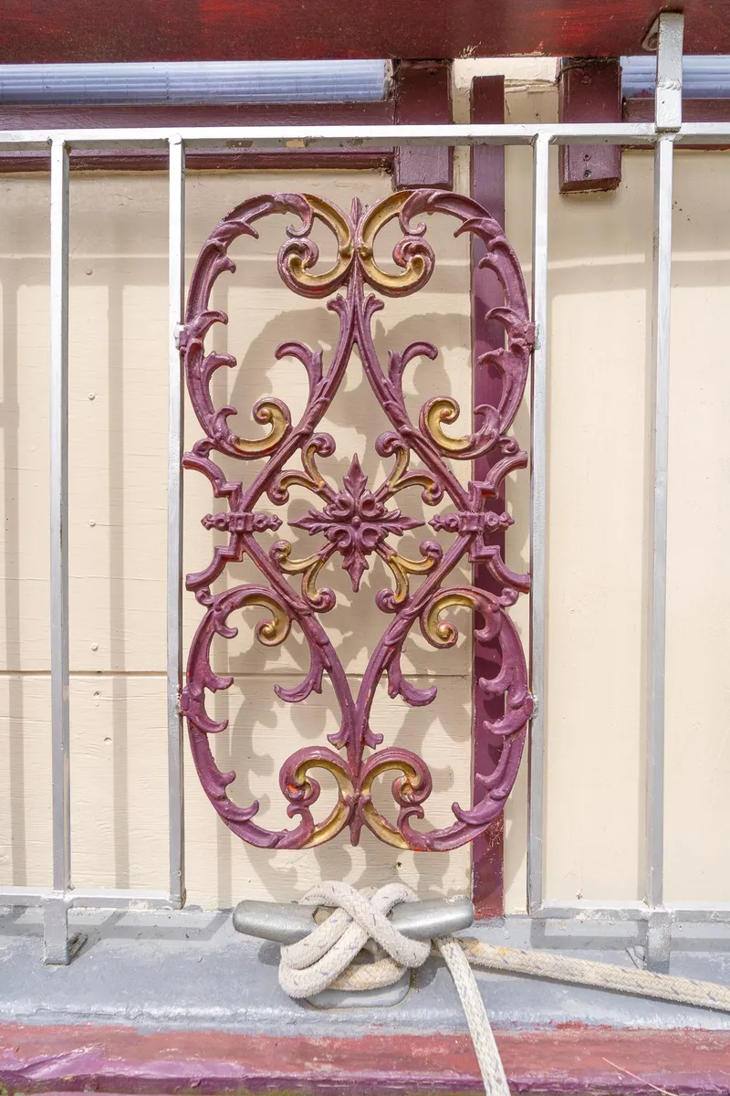 Slide: The Image of Custom Howdy Eidelman Sternwheeler - Jack Sarin 1990 - 140