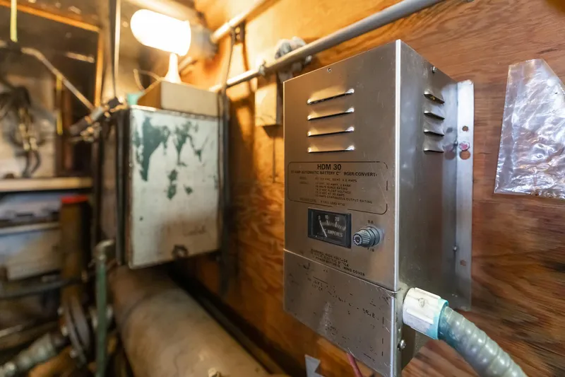 Slide: The Image of Custom Howdy Eidelman Sternwheeler - Jack Sarin 1990 - 95