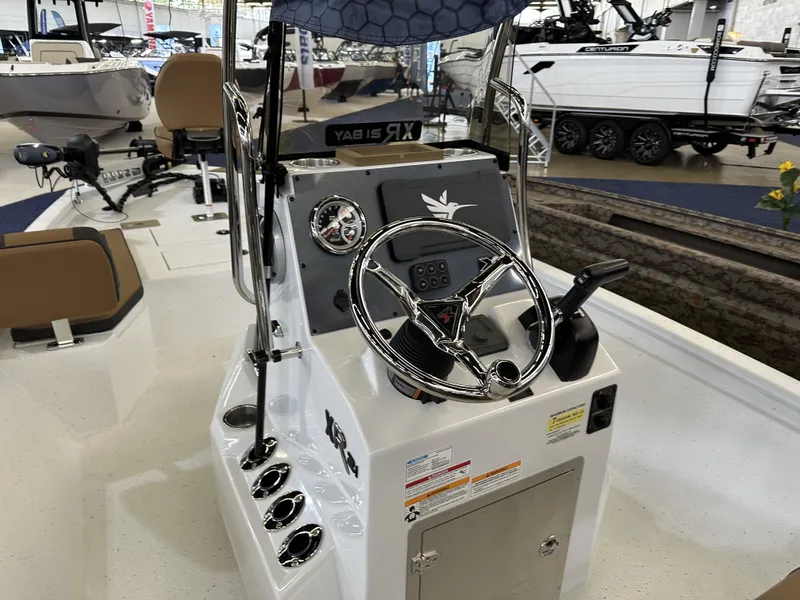Slide: The Image of Xpress XR21 BAY 2027 - 2