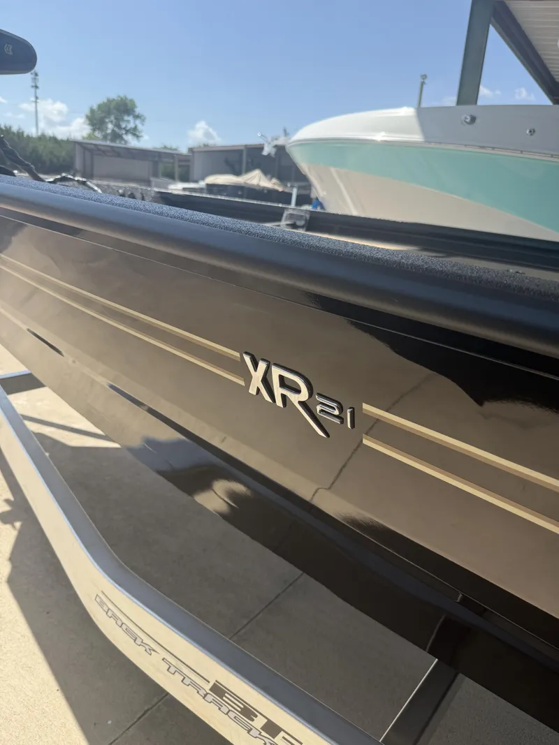 Slide: The Image of Xpress XR21 2026 - 35