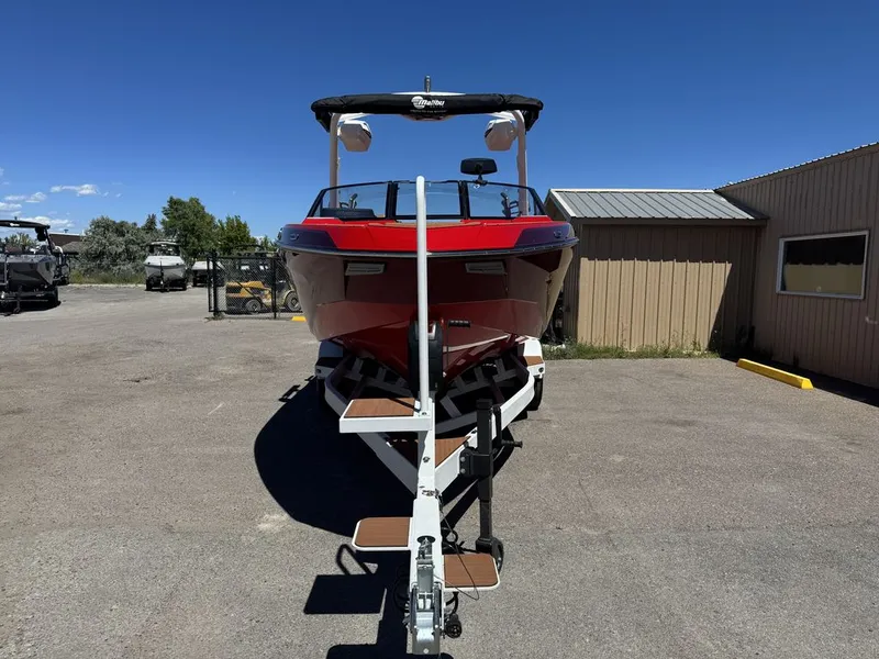 Slide: The Image of Malibu 25 LSV 2026 - 3