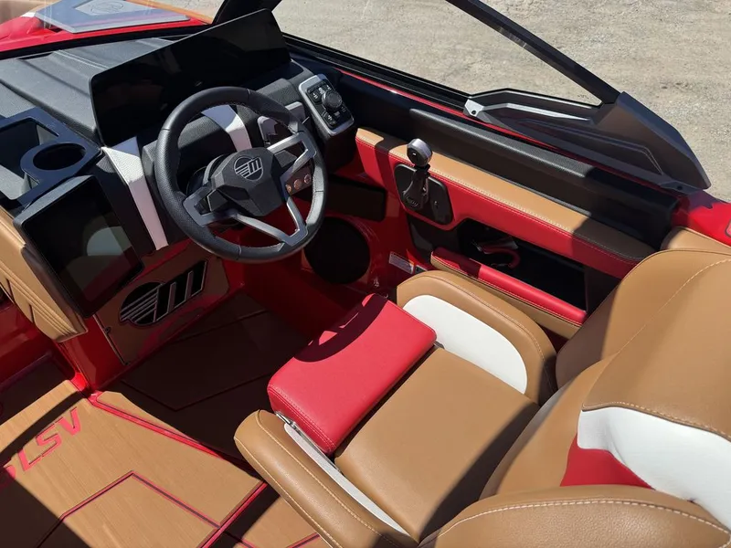 Slide: The Image of Malibu 25 LSV 2026 - 12