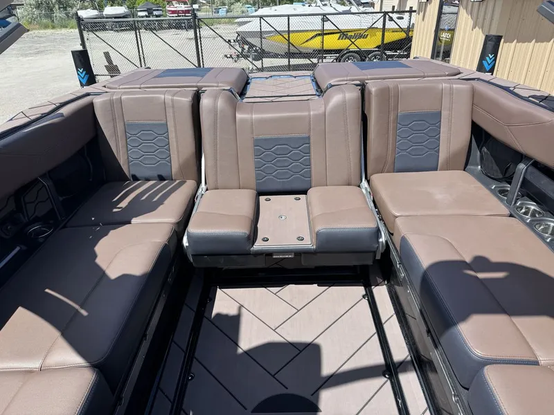 Slide: The Image of Malibu 23 LSV 2026 - 20