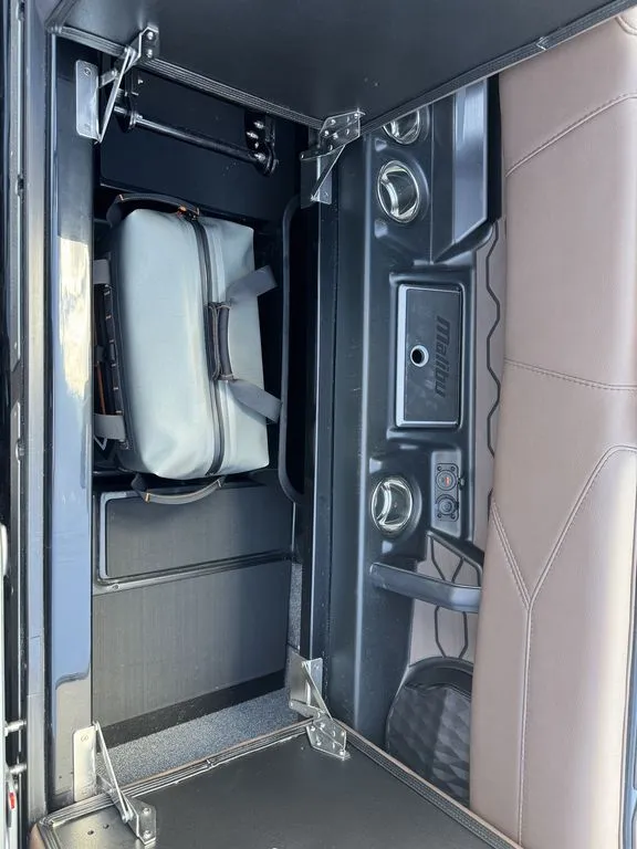 Slide: The Image of Malibu 23 LSV 2026 - 27