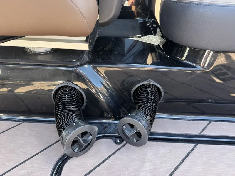 Slide: The Image of Malibu 23 LSV 2026 - 21