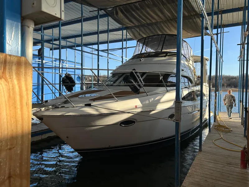 Slide: The Image of Carver Yachts 396 Aft Cabin Motor Yacht 2002 - 62