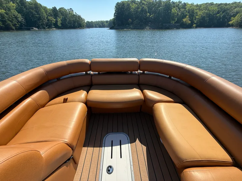 Slide: The Image of Premier INTRIGUE 250 RF 2018 - 26