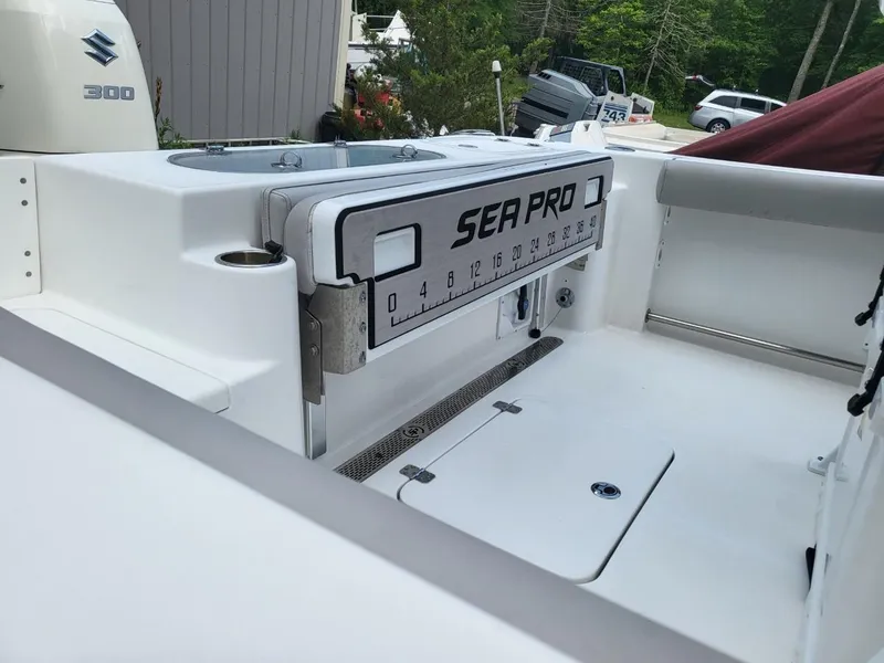 Slide: The Image of 2019 Sea Pro 239 Center Console with Suzuki 300 engine. - 10
