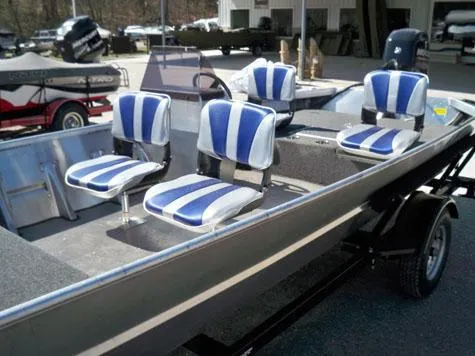 Slide: The Image of Alweld 1652J Jet Boat 2026 - 5