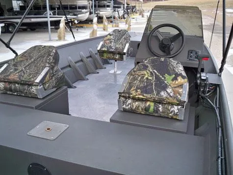 Slide: The Image of Alweld 1752 Sport Jet Boat 2026 - 8